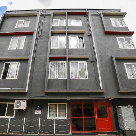 Townhouse Sarvar Hospitality Near Ascendas Park Square Mall Bangalore Exterior foto